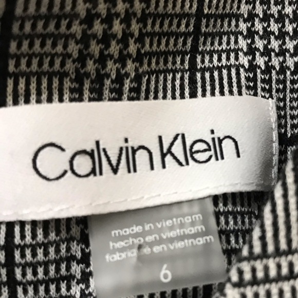 Calvin Klein
Belted Stretch Midi Dress - Picture 10 of 13